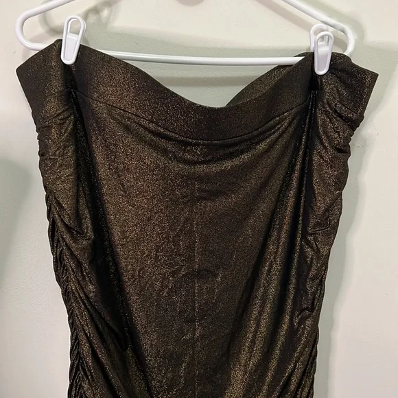 Torrid Gold Shine Shirred Bandage Mini Skirt Size 4 - Picture 6 of 12